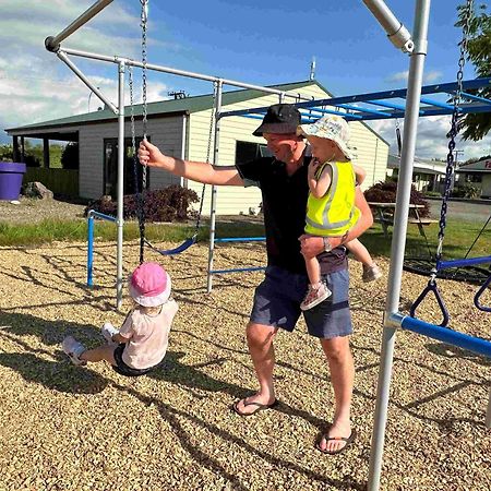 Otorohanga Kiwi Holiday Park Exterior foto